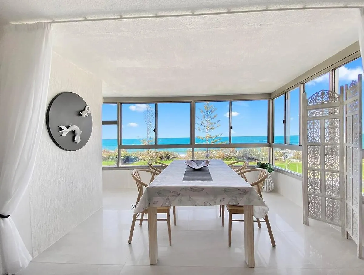 Oceanview Apartment Alexandra Headland 0*,  Australia